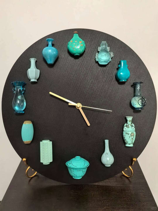 Timeless Jade – Magnetic Porcelain Vase Clock
