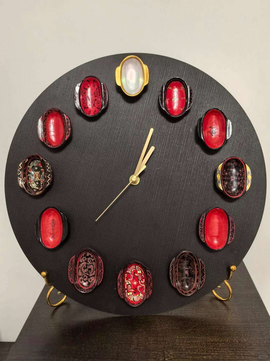 Timeless Elegance – The Oriental Lacquer Art Clock